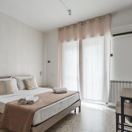 Napoli Fly Guest House 290 Экстерьер фото