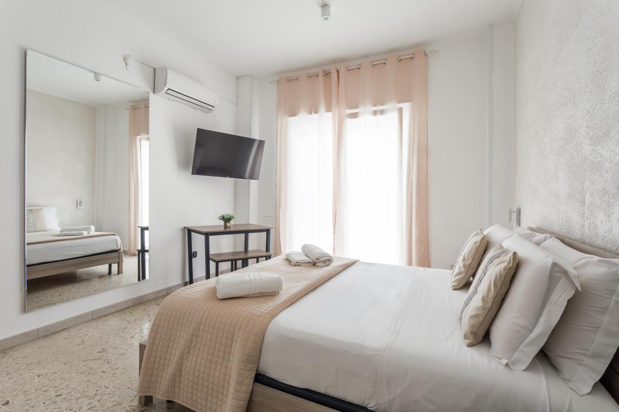 Napoli Fly Guest House 290 Экстерьер фото