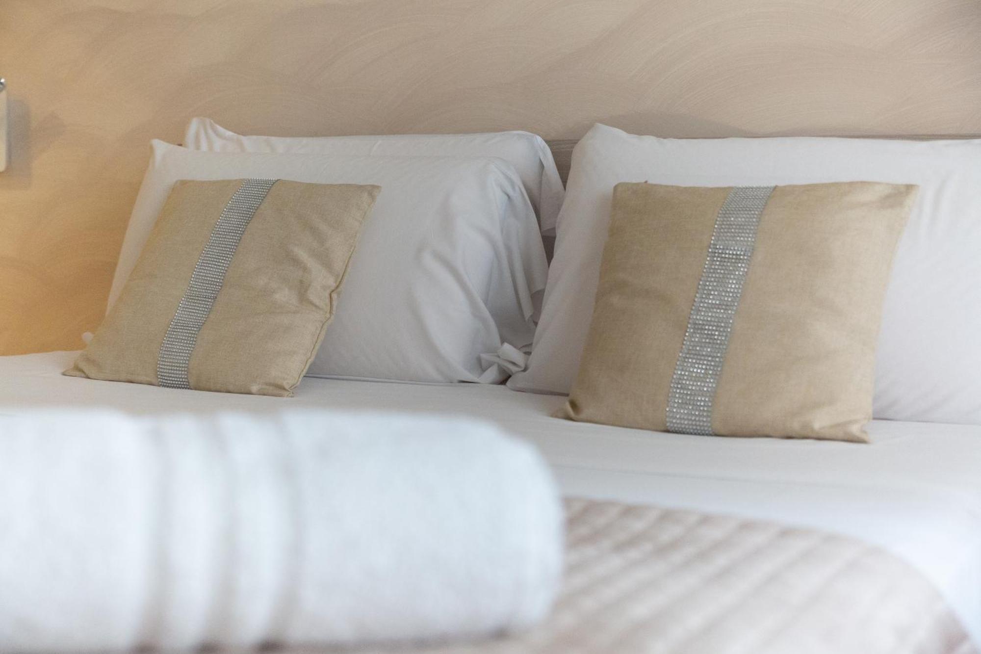 Napoli Fly Guest House 290 Экстерьер фото